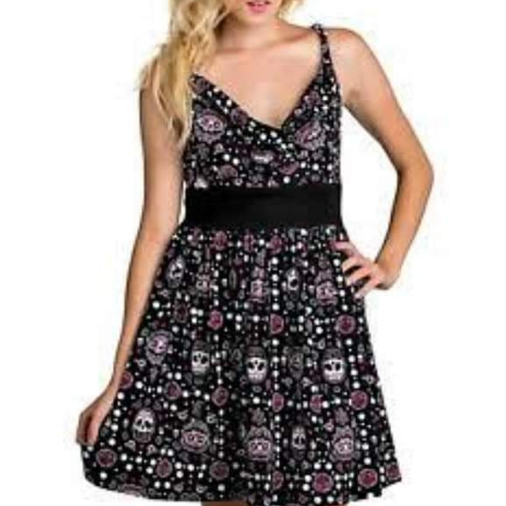 TOO FAST - Sugar Skull MUERTE KITTY CAT criss cross back dress RARE! Small